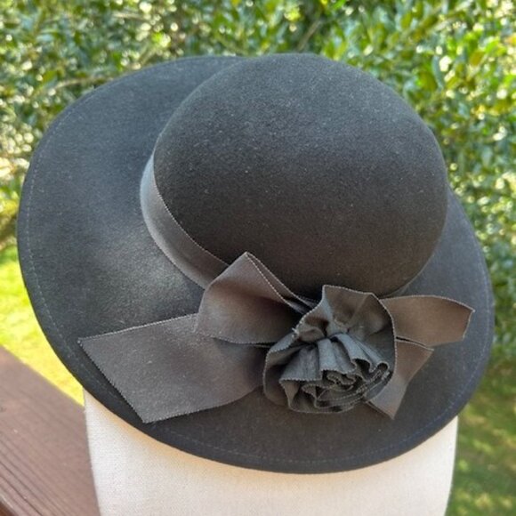 LIZ CLAIBORNE Black 100% Wool Felt Wide Brim HAT main image 10